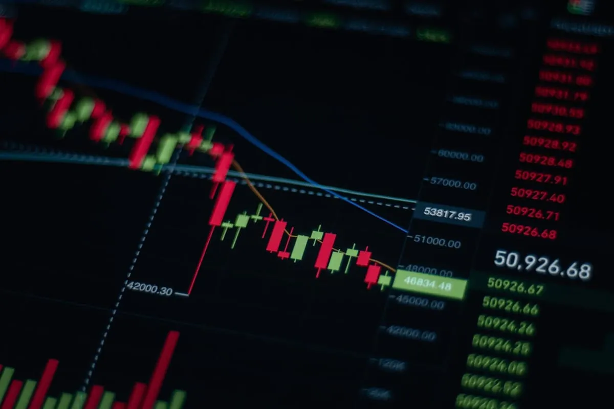 Apex Trader Funding vs. Topstep: Which Prop Firm Wins?