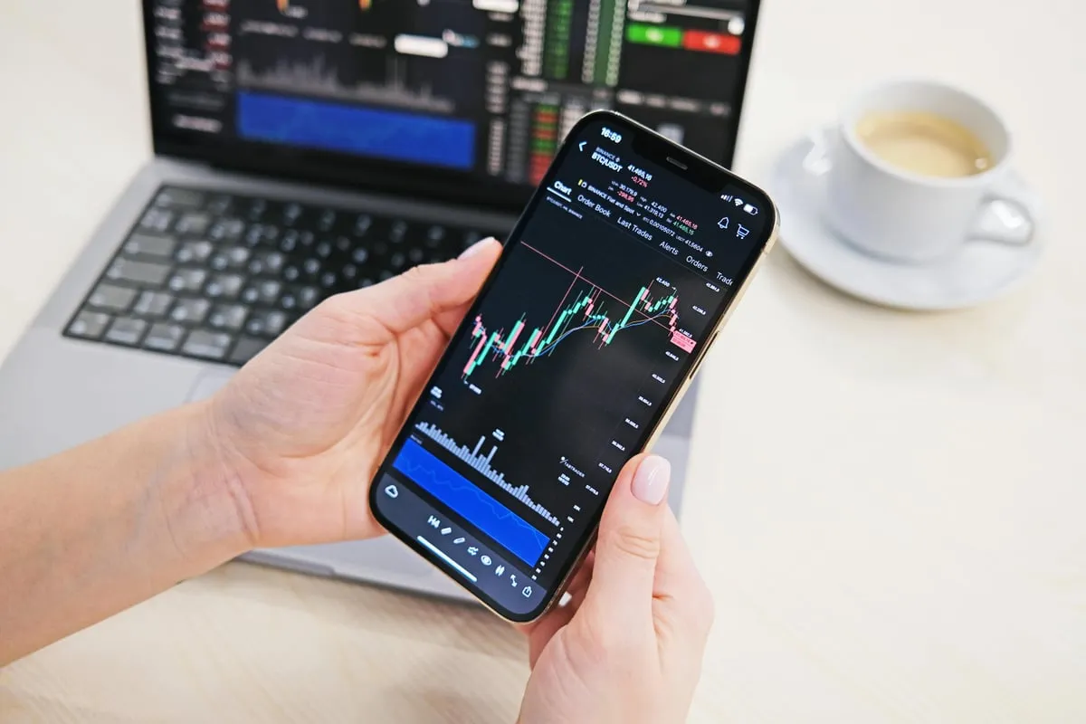 Support and Resistance Levels: How to Find and Use Them