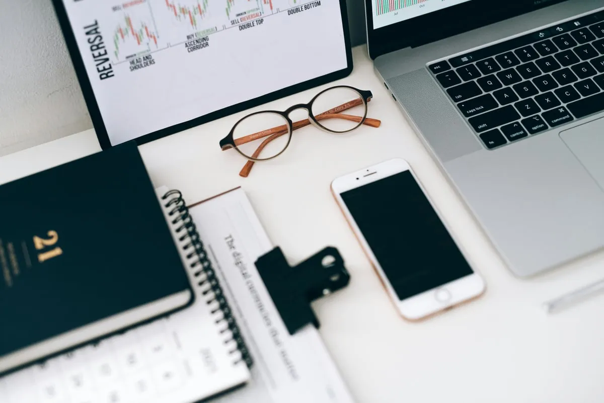 Doji Candle Patterns: What They Mean and How to Trade Them