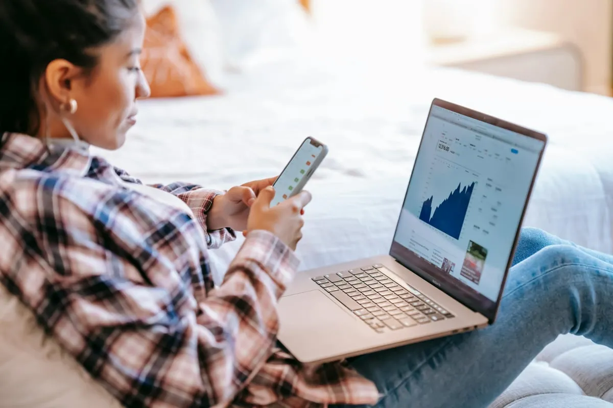 Forex vs Crypto Trading: Which Is Easier for Beginners?